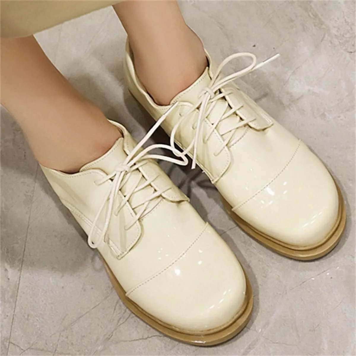 Betastella Women's Patent Leather Oxfords Chunky Heels Lace Up Brogue Shoes