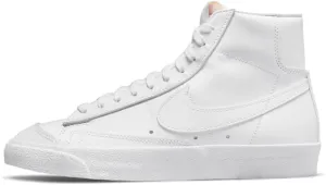 Nike Women's Laced Shoes