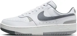Nike Women's Laced Shoes