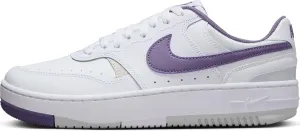 Nike Women's Laced Shoes