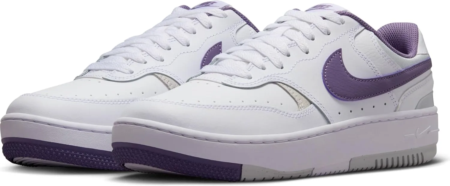 Nike Women's Laced Shoes