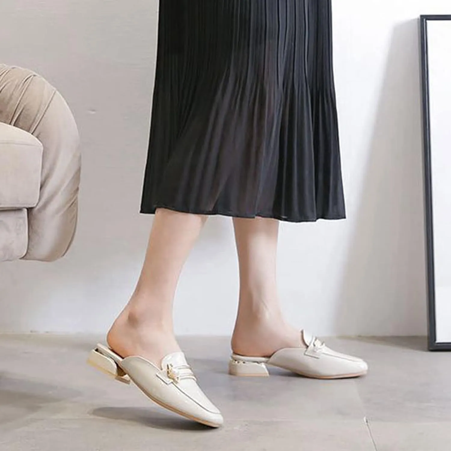 Womens Fashion Closed Square Toe Mules Backless Loafers Metal Decor Comfy Low Heel Dress Slipper Shoes