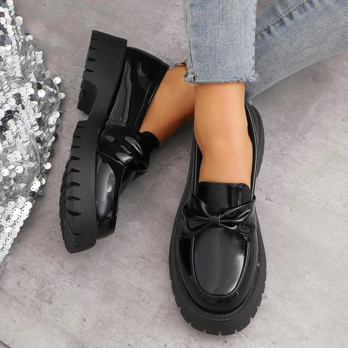 Women's Shiny Leather Bowknot Design Flat Loafers Thick Sole Chunky Heel Breathable Single Shoes Lightweight Versatile Business Casual Work Shoes